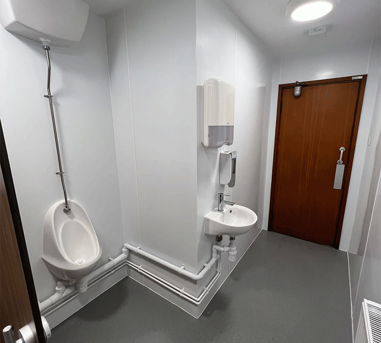 UHS – Male WC